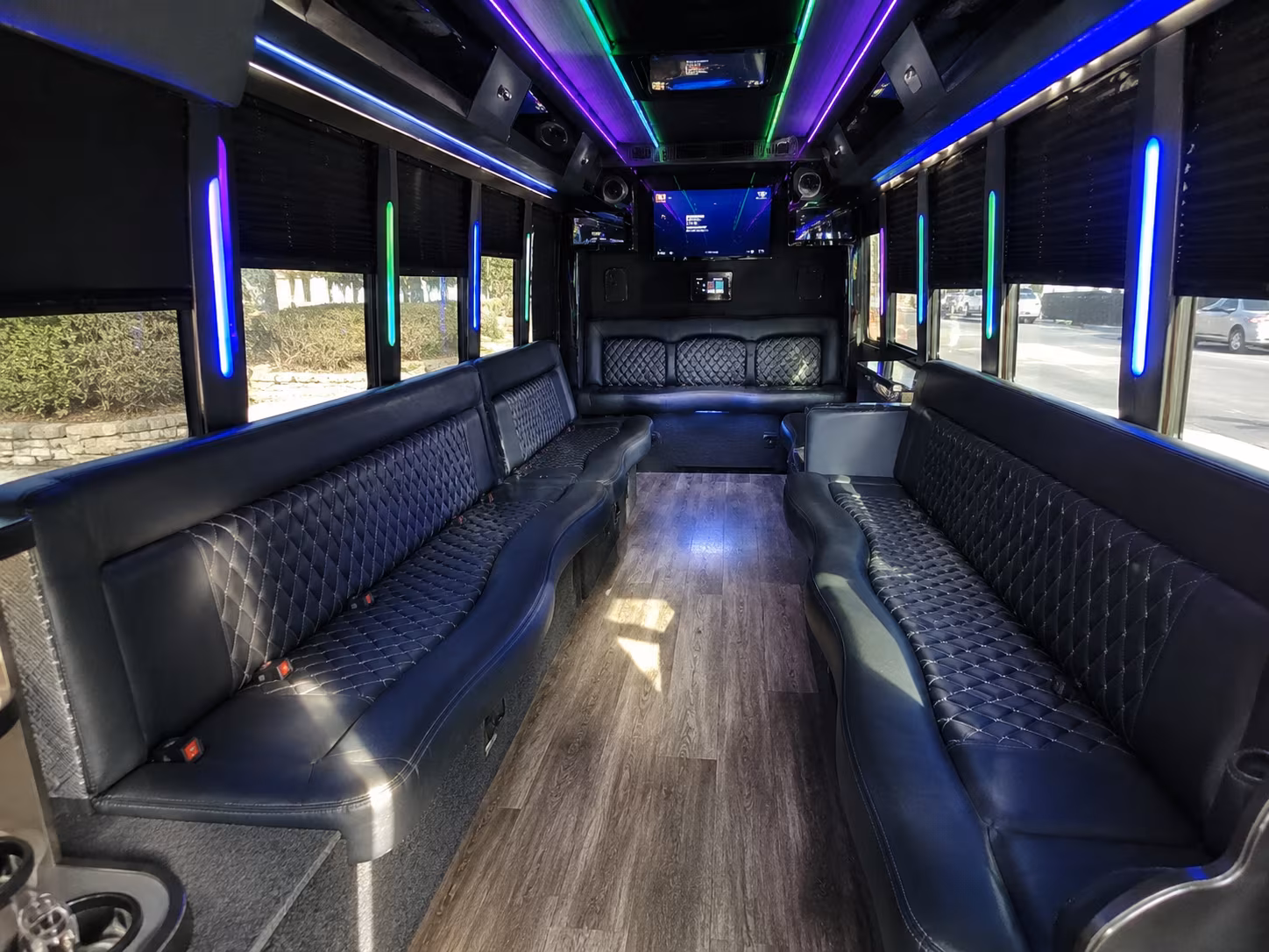 cheyenne 15 passenger party bus interior