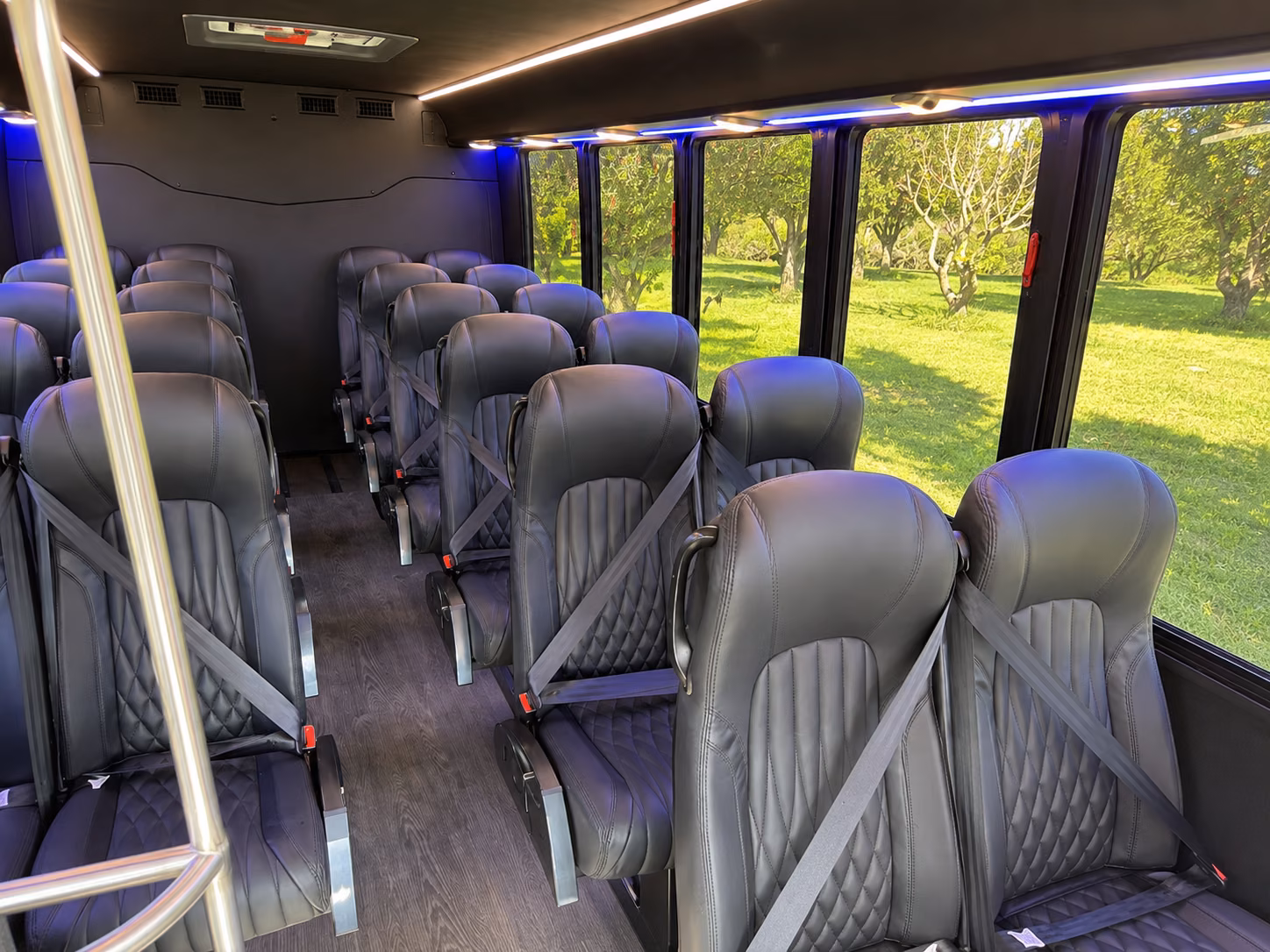 cheyenne 20 passenger minibus interior