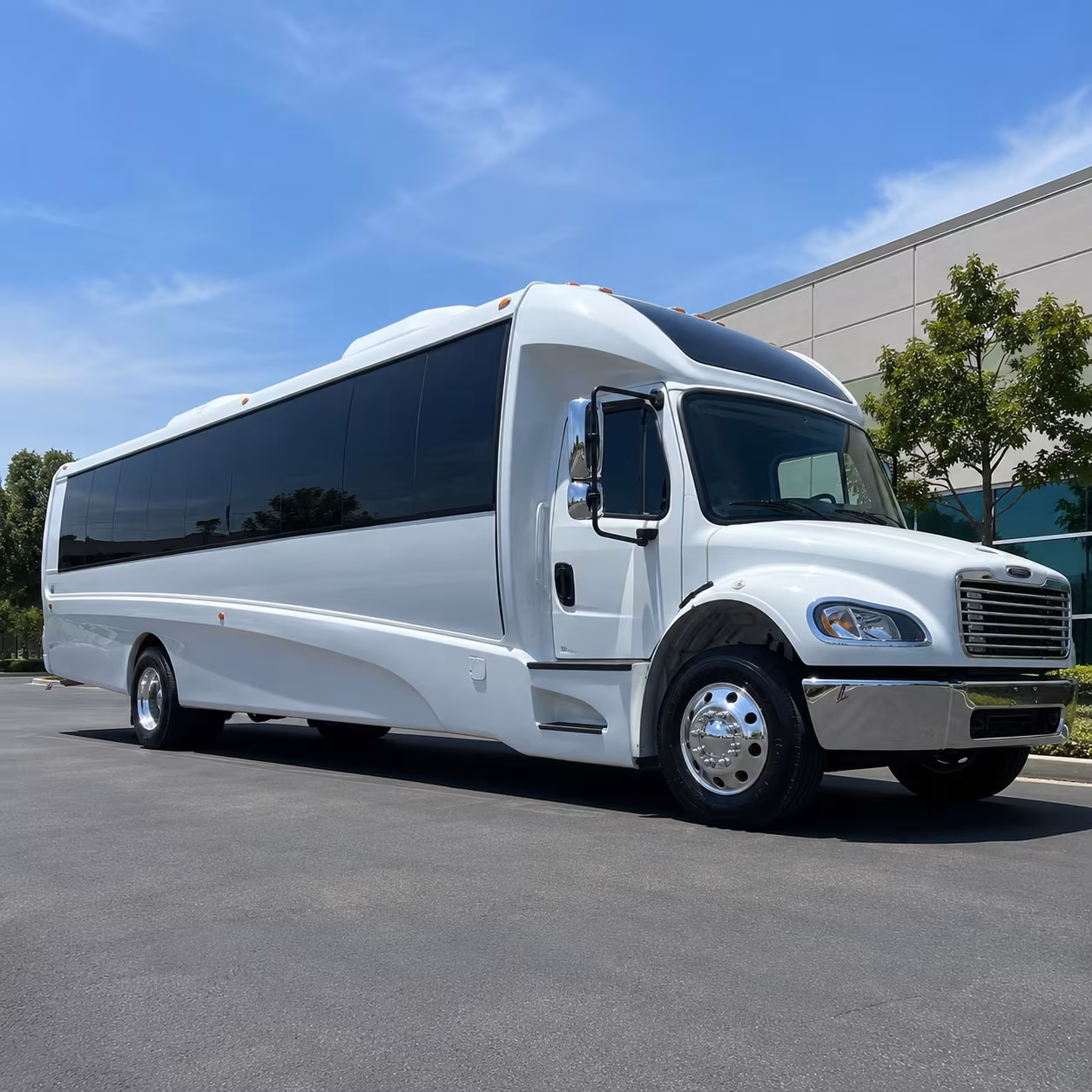 cheyenne 35 passenger minibus
