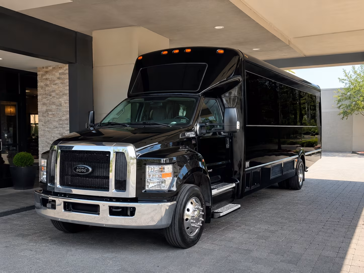 cheyenne party bus