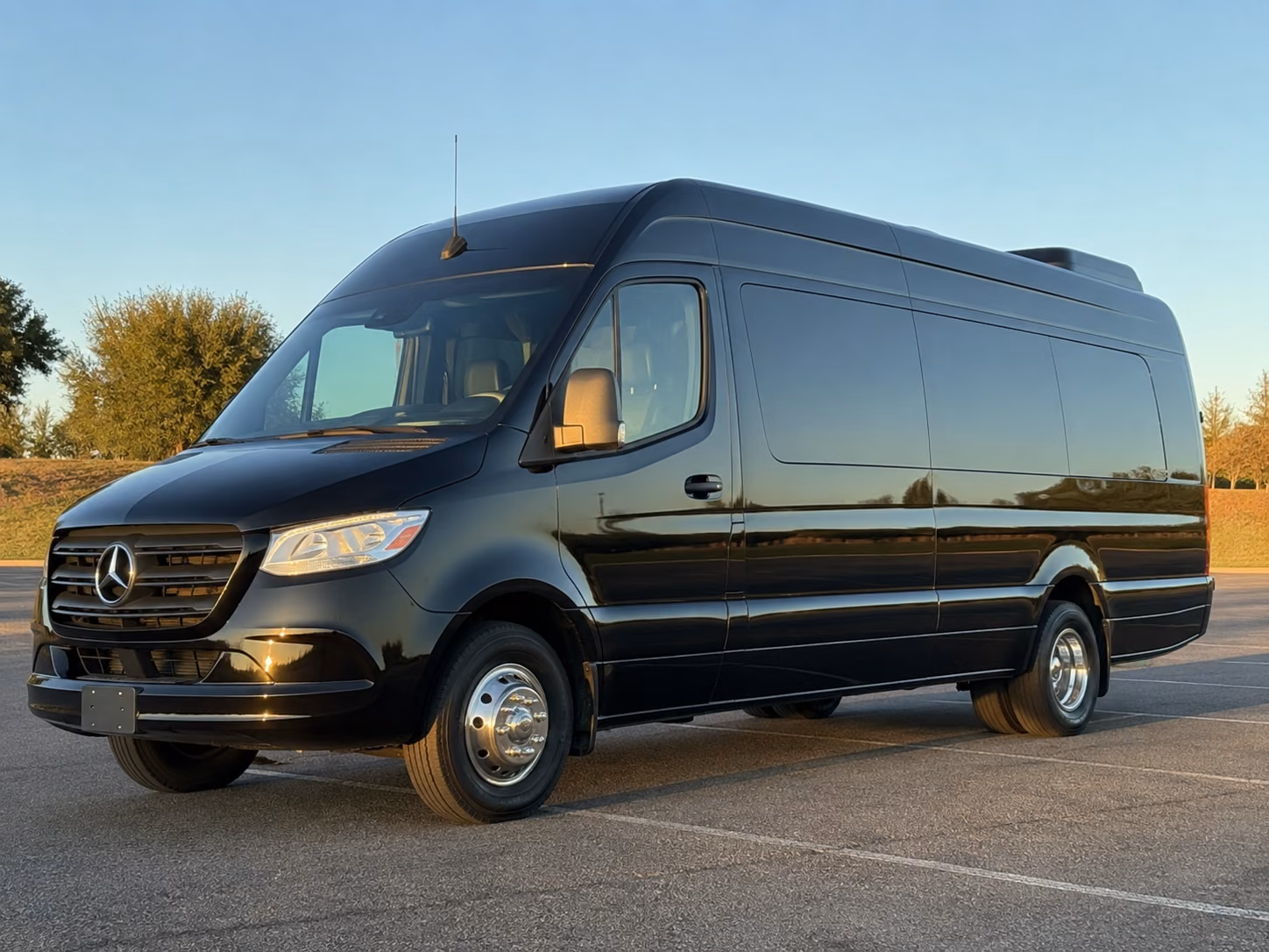 cheyenne sprinter van with driver